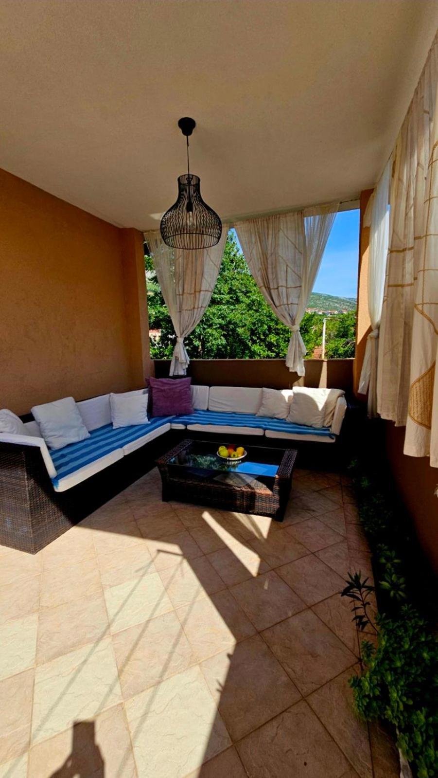 Lovely House With Swimming Pool Mostar Esterno foto